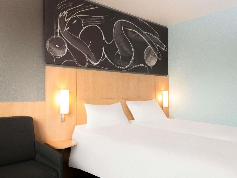Ibis 3 Lacs Neuchatel - Oda