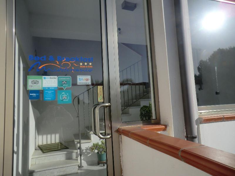 B&B Mediterraneo Mare e Sole - Lobi