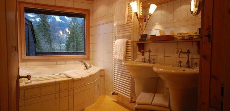 Boutique Hotel Alpenrose - Oda