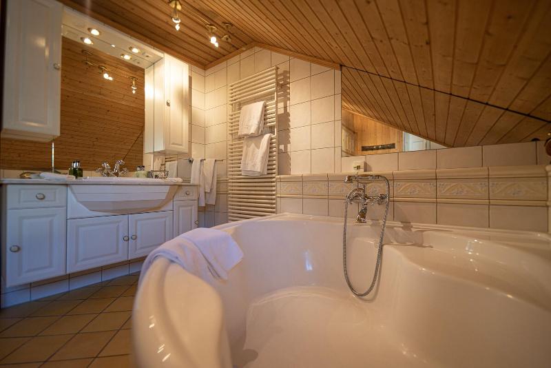 Boutique Hotel Alpenrose - Oda