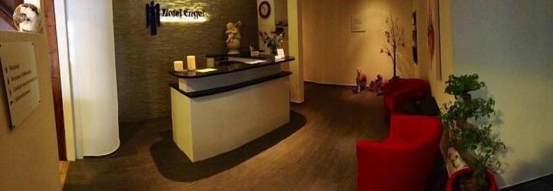Hotel Engel - Lobi