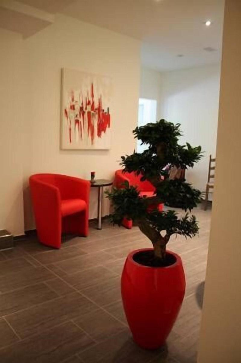Hotel Engel - Lobi
