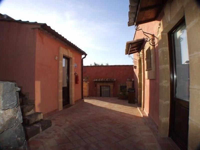 Borgo Nocchiara - Genel
