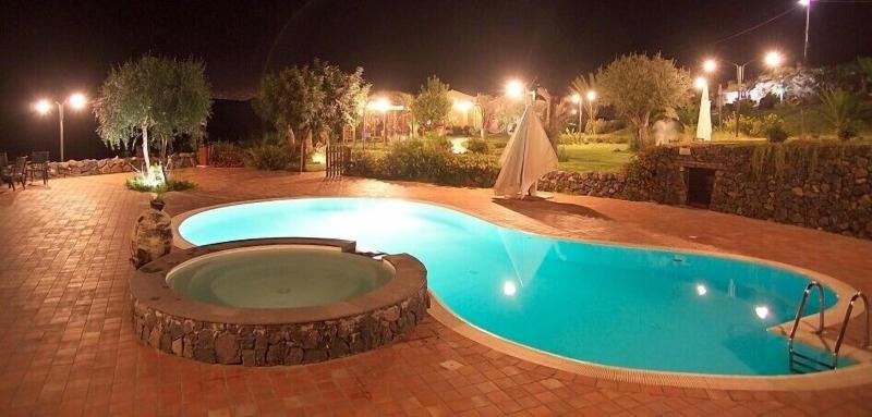 Borgo Nocchiara - Havuz