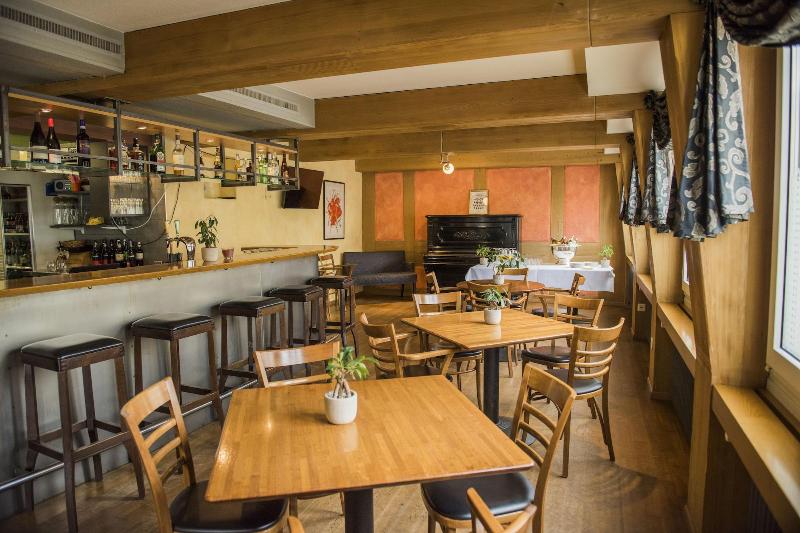 Hotel Restaurant Neuhaus - Bar