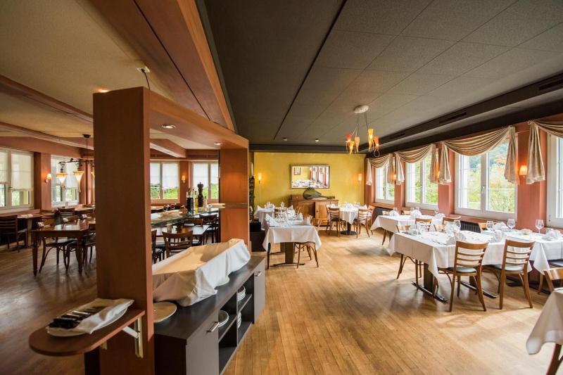 Hotel Restaurant Neuhaus - Restoran