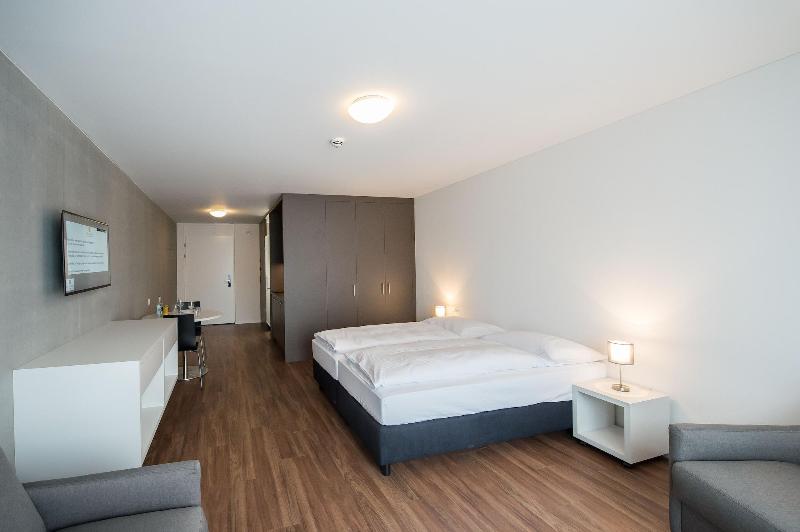 Aparthotel Baden - Oda