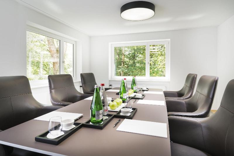 7132 Hotel 5s - Toplantı