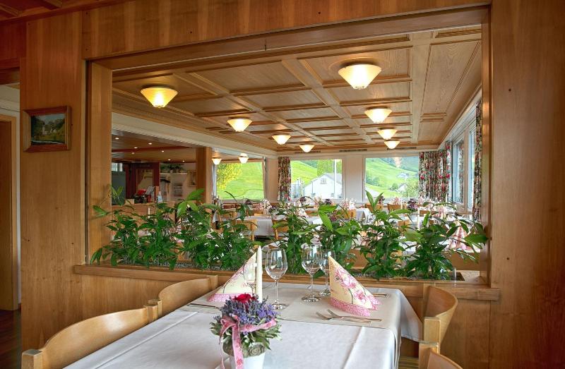 Gasthof Frohe Aussicht - Restoran