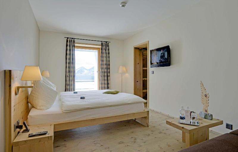 Romantik Hotel Muottas Muragl - Oda