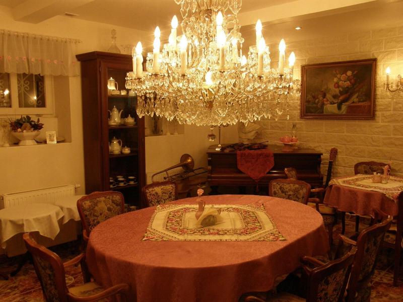 Hotel Garni - Restoran