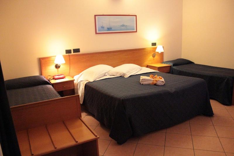Lion's Hotel - Oda