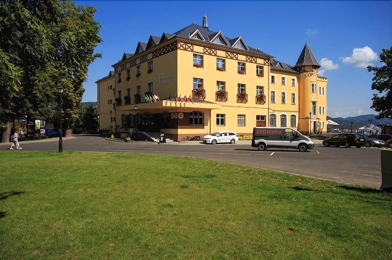 Větruše Hotel Restaurant - Genel