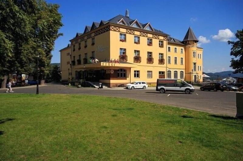 Větruše Hotel Restaurant - Genel