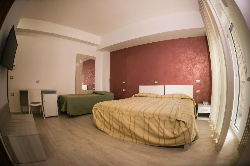 Tourist Hotel - Oda