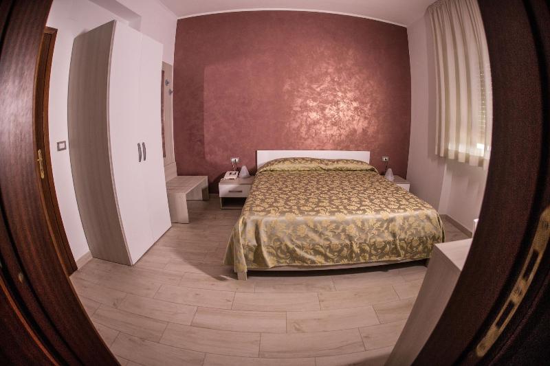 Tourist Hotel - Oda