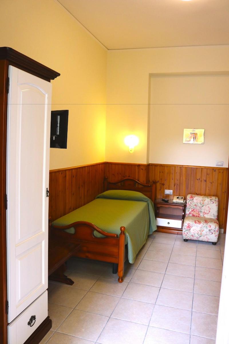 Tourist Hotel - Oda