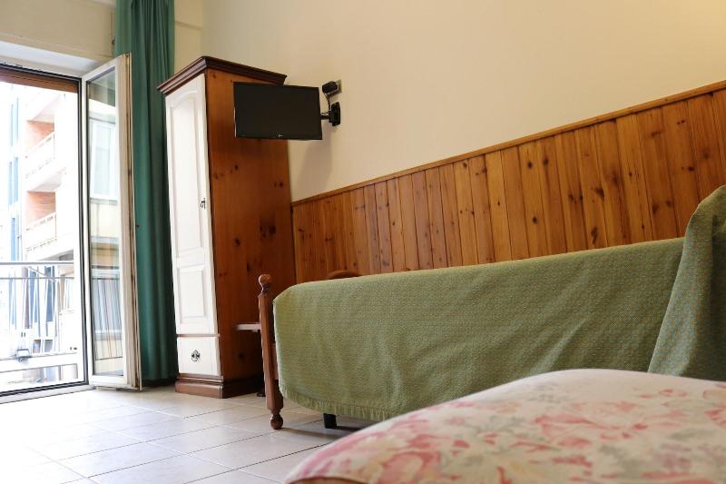 Tourist Hotel - Oda