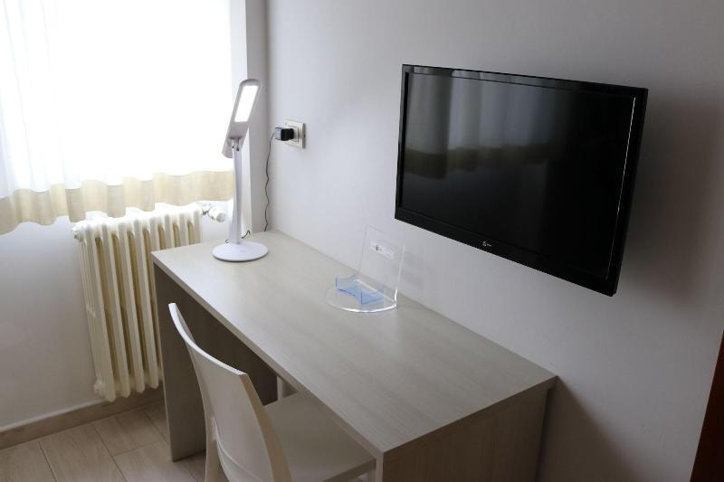 Tourist Hotel - Oda