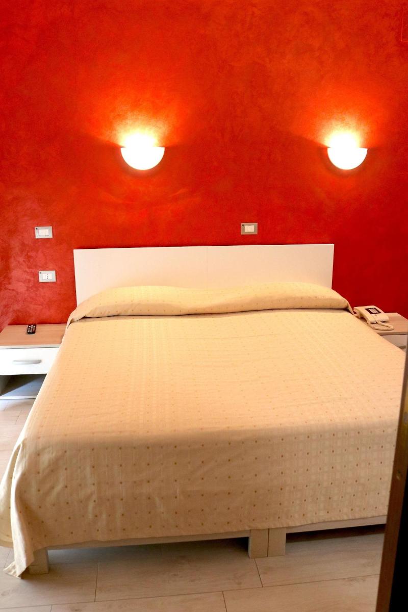 Tourist Hotel - Oda