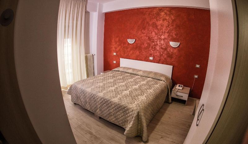 Tourist Hotel - Oda