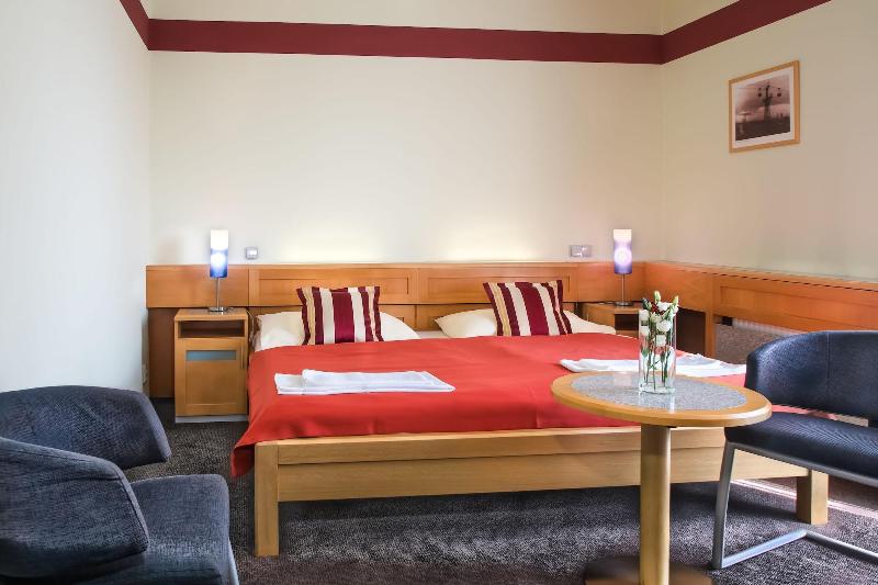 Hotel Jan Maria - Oda