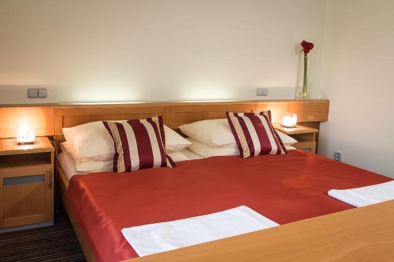 Hotel Jan Maria - Oda