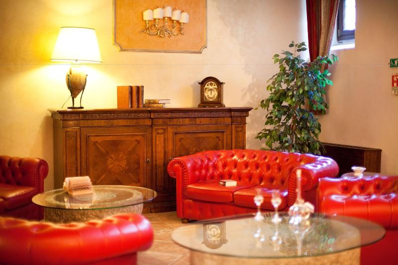 Hotel Villa Torre Antica - Lobi