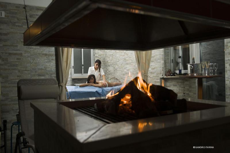 Hotel Accord Le Rose - Aktivite
