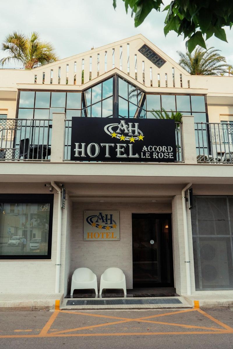 Hotel Accord Le Rose - Genel