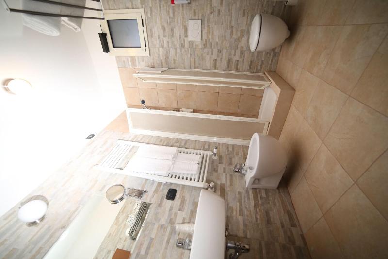 Hotel Accord Le Rose - Oda