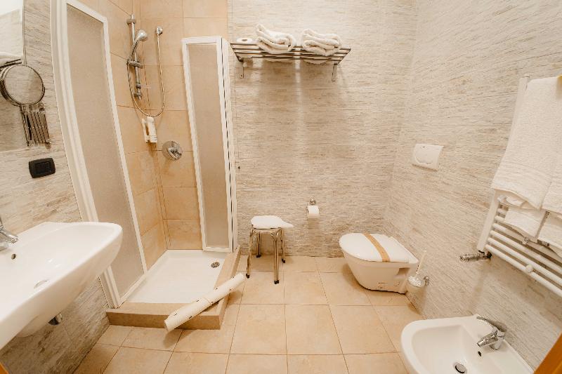 Hotel Accord Le Rose - Oda