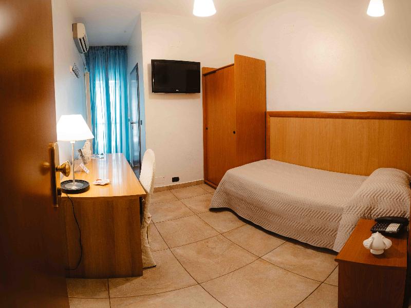 Hotel Accord Le Rose - Oda