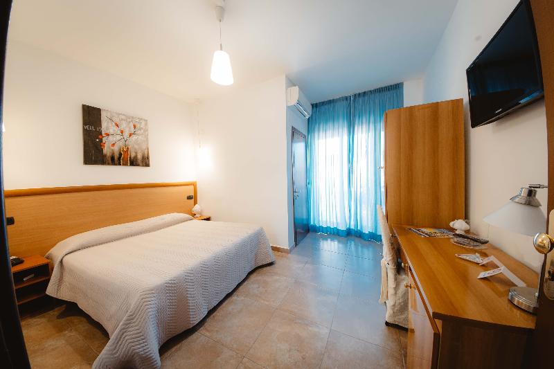 Hotel Accord Le Rose - Oda