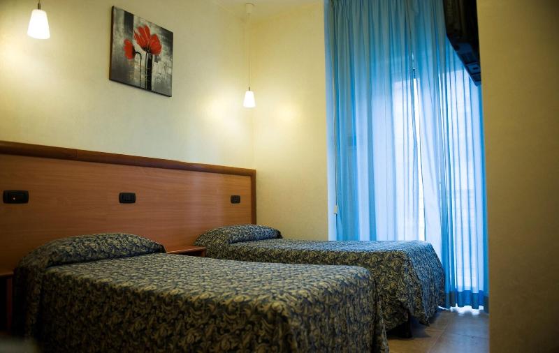Hotel Accord Le Rose - Oda
