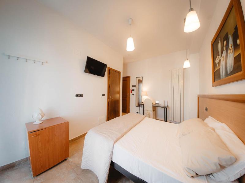 Hotel Accord Le Rose - Oda
