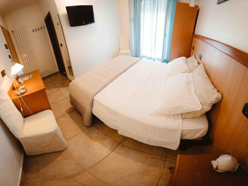 Hotel Accord Le Rose - Oda