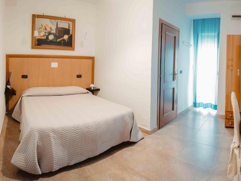 Hotel Accord Le Rose - Oda