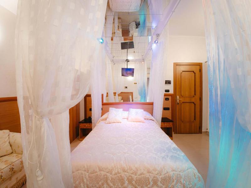 Hotel Accord Le Rose - Oda