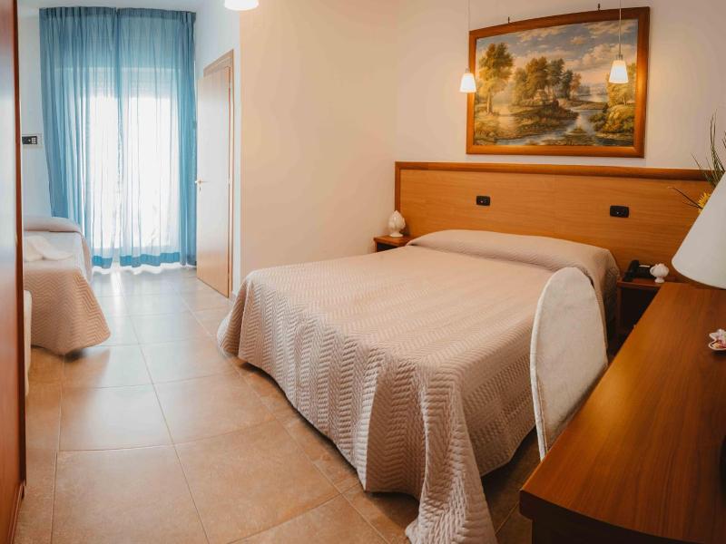 Hotel Accord Le Rose - Oda