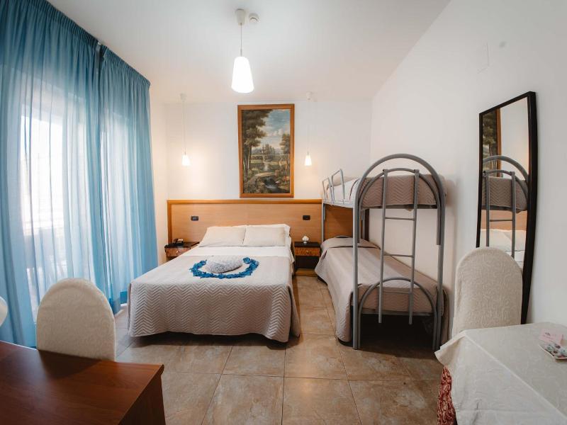 Hotel Accord Le Rose - Oda