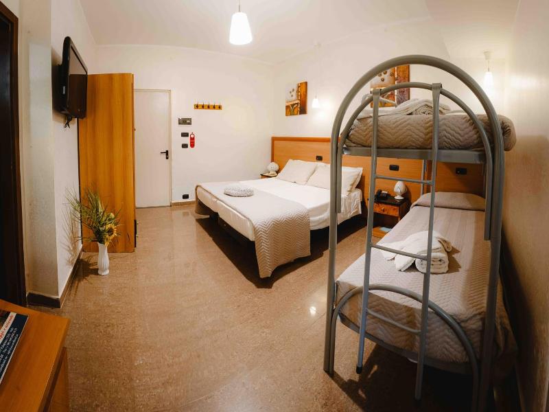 Hotel Accord Le Rose - Oda
