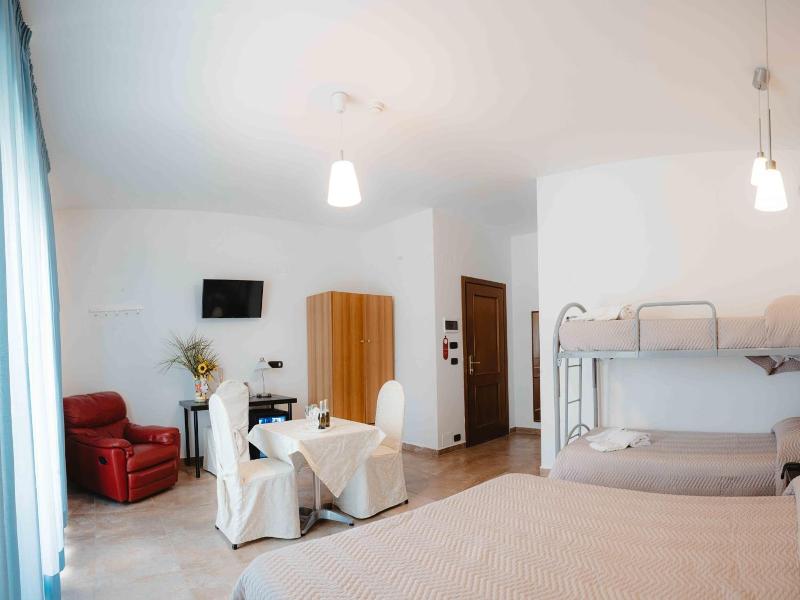Hotel Accord Le Rose - Oda