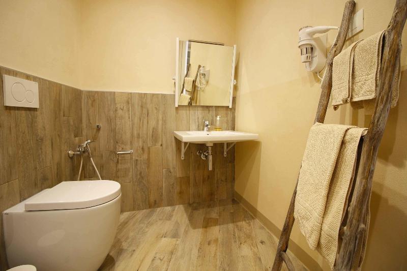 Cascina Bellonuovo - Agriturismo - Oda