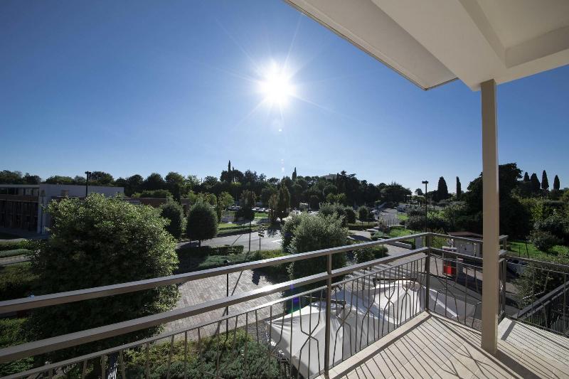 Apart-Hotel La Rocchetta - Genel