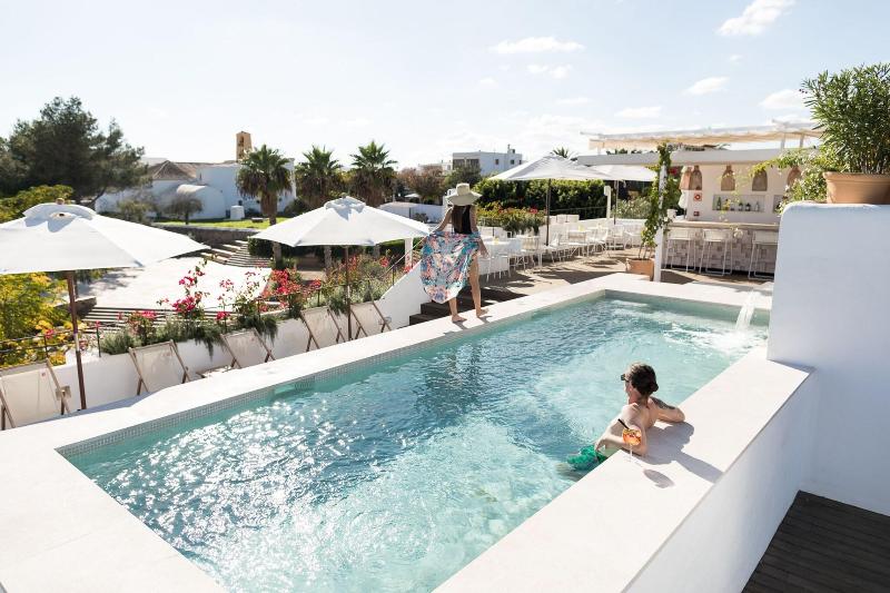 Gatzara Suites Santa Gertrudis - Genel