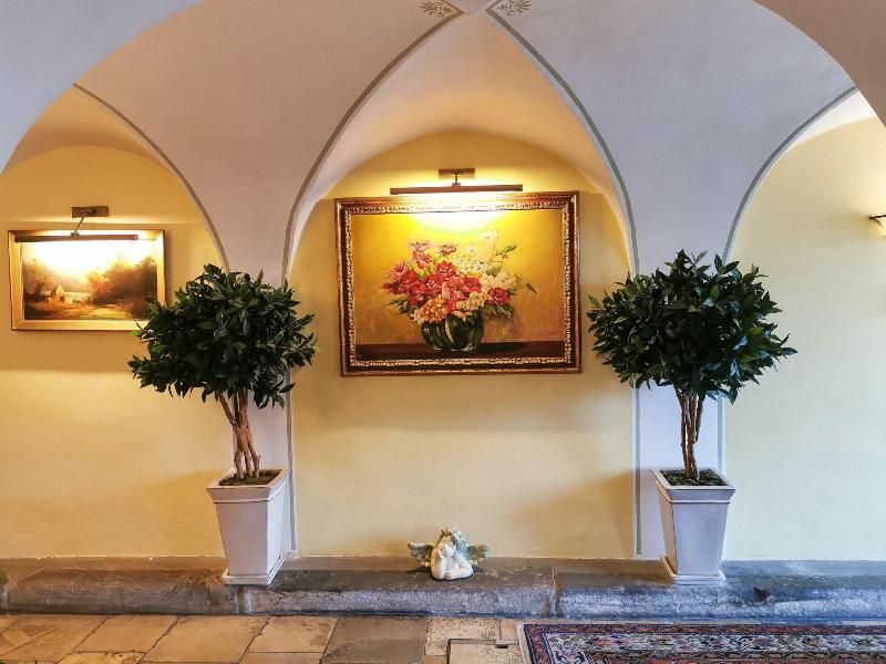 Hotel-Residenz Schrannenhof - Lobi