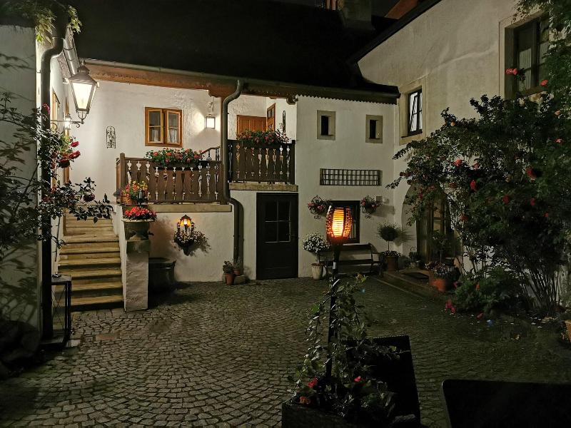 Hotel-Residenz Schrannenhof - Genel