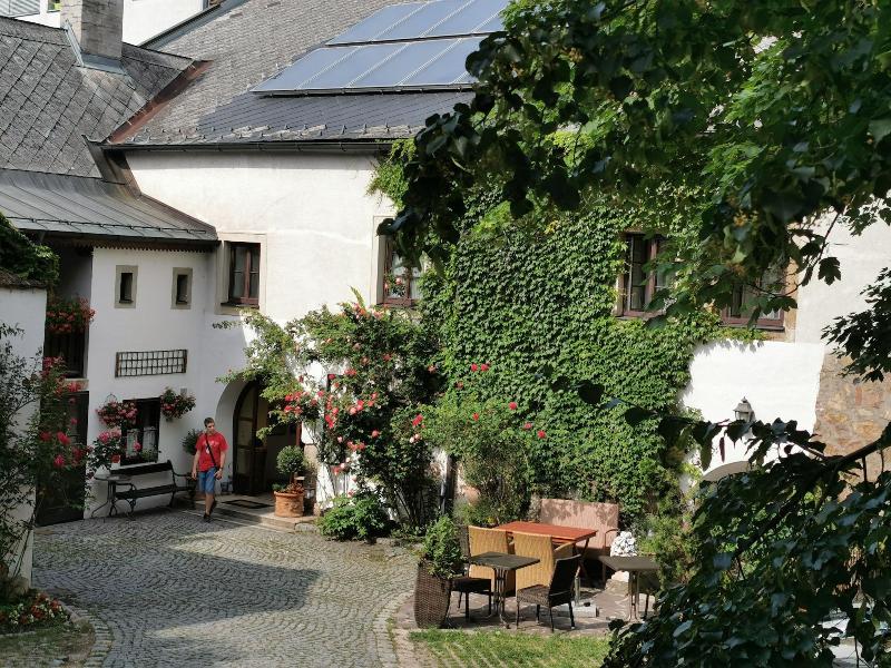 Hotel-Residenz Schrannenhof - Genel
