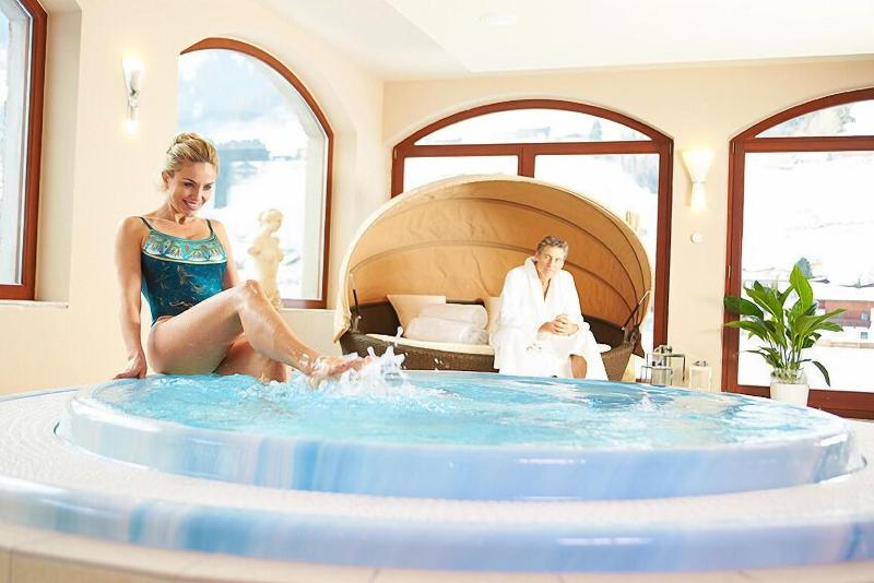 Alpeiner Nature Resort Tirol - Havuz